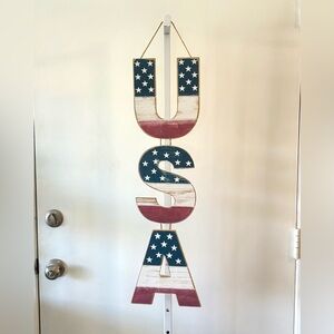 Pier 1 Patriotic RED WHITE AND BLUE Wooden USA Decor